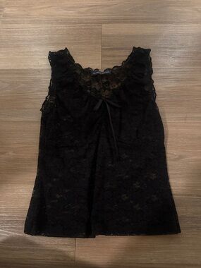 Brandy Melville Black Lace Sleeveless Camisole Tank Top Women's Going out top